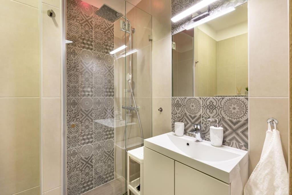 Budapest & Coffee Apt By Nw ภายนอก รูปภาพ