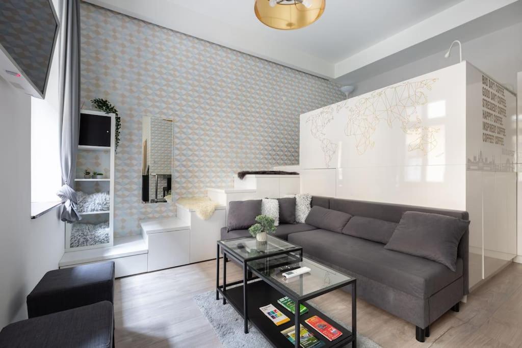 Budapest & Coffee Apt By Nw ภายนอก รูปภาพ